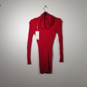 0032 Rongou NWT Red Sweater minidress